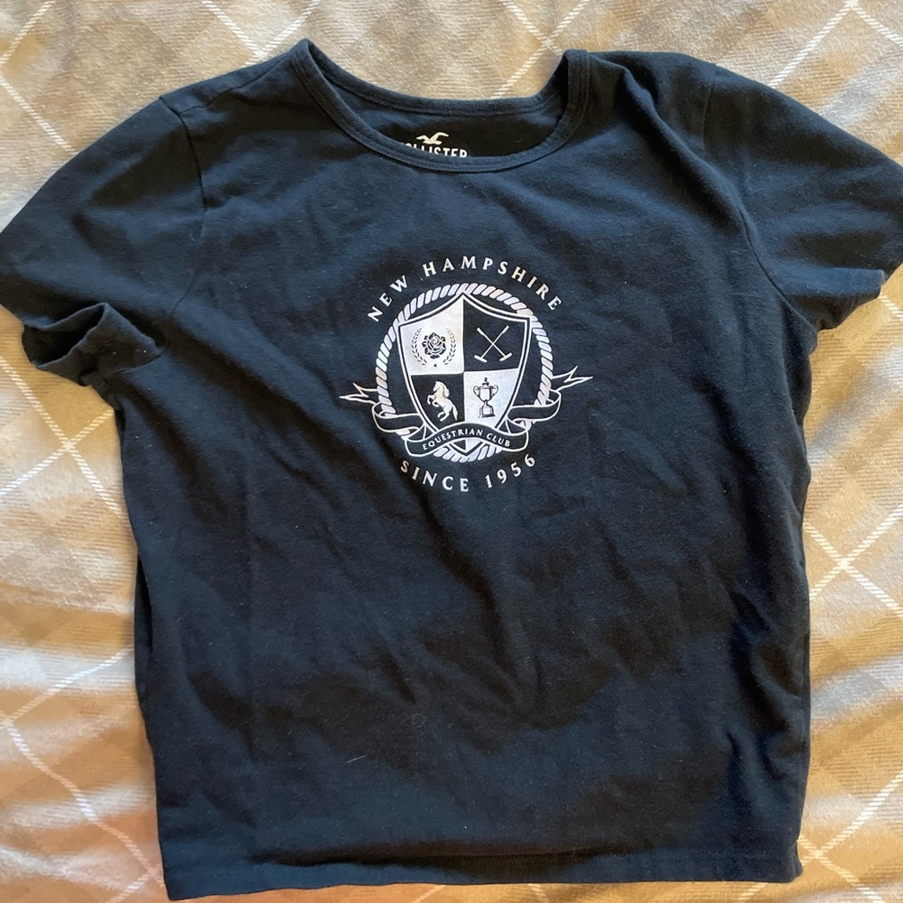 Tight graphic tee